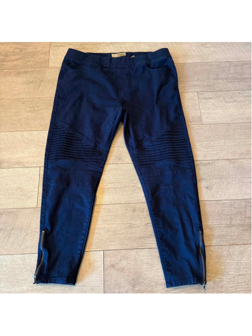 Women's Hybrid & Company Navy Moto Leggings 2X